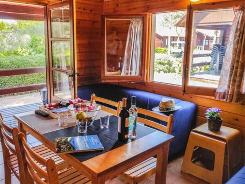 BUNGALOW 6 personnes - Siurana (1 chambre à l'étage)