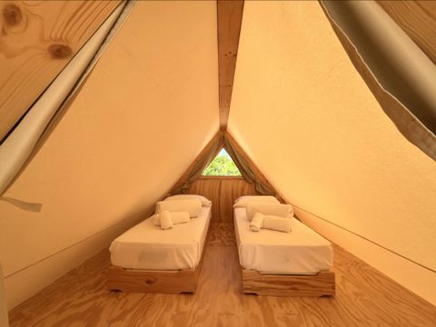 Tente en toile et en bois 5 personnes - Iris