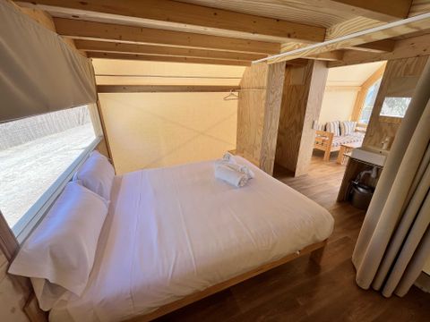 TENTE TOILE ET BOIS 5 personnes - Iris
