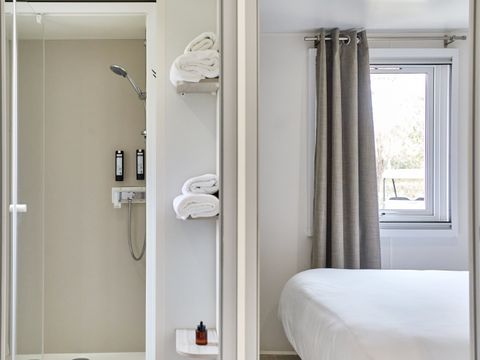 MOBILHOME 4 personnes - Bungalow Supérieur - CLIM - TV - WIFI - DRAPS - SERVIETTES