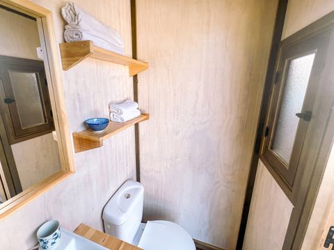 Tente en toile et en bois 2 personnes - Glamping Cabin-Tent Senyoret