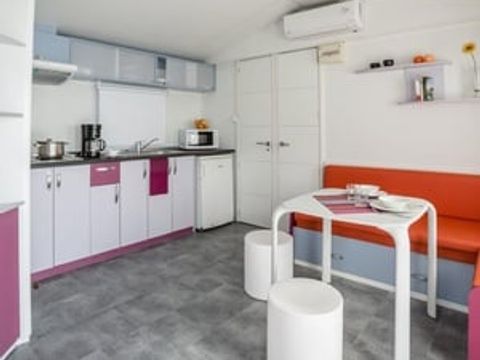 MOBILHOME 6 personnes - View
