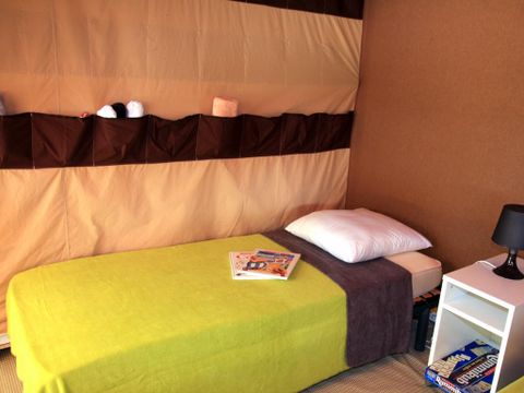 Tente en toile et en bois 4 personnes - Lodge Nature - Sans sanitaires