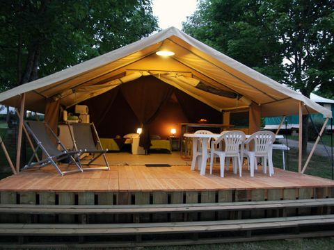Tente en toile et en bois 4 personnes - Lodge Nature - Sans sanitaires