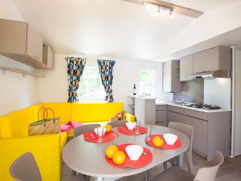 MOBILHOME 6 personnes - Cottage DORDOGNE TRIBU - 3 chambres avec terrasse couverte 18m²