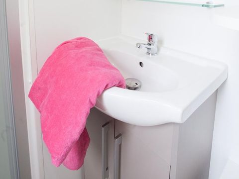 MOBILHOME 6 personnes - Cottage DORDOGNE TRIBU - 3 chambres avec terrasse couverte 18m²
