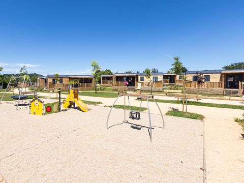MOBILHOME 4 personnes - Cottage Premium Les P'tits Quercynois 2 ch. - TV - CLIM - LV - 2 SDB