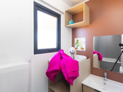 MOBILHOME 4 personnes - Cottage Premium Les P'tits Quercynois 2 ch. - TV - CLIM - LV - 2 SDB