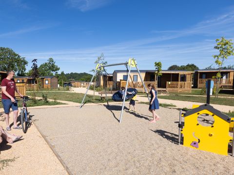 MOBILHOME 6 personnes - Cottage Le P'tit Quercynois (Arrivée Samedi) - 3 chambres - 2 salles de bain