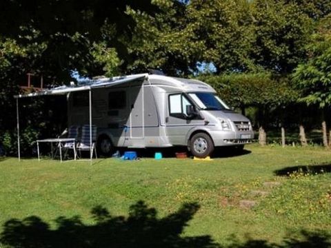 Emplacement - Forfait confort, avec électricité