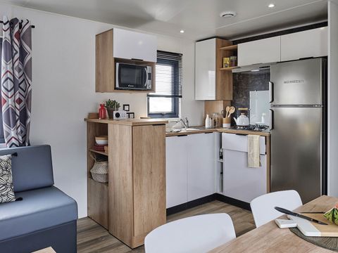 MOBILHOME 6 personnes - R-Home 37m² (3 CH 2 SDB) Terrasse Vue mer