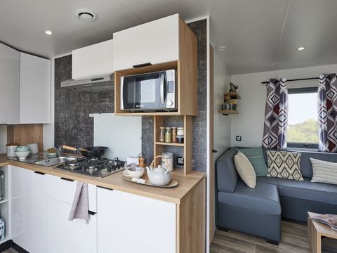 MOBILHOME 6 personnes - R-Home 32m² (3 CH 1 SDB) Terrasse Vue mer
