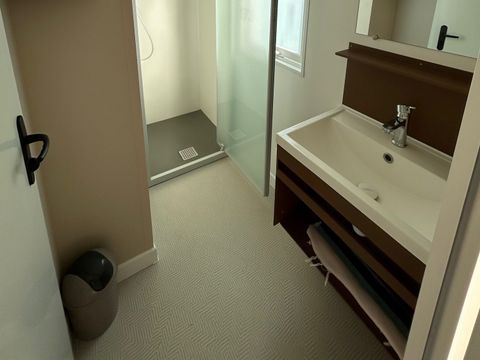 MOBILHOME 4 personnes - Privilège 2ch - TV - 29m²