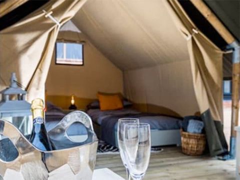 Lodge 4 personnes - CONFORT - AVENTURE - 2 chambres - 4/5pers - 25m2