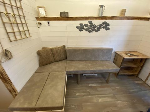 Hébergement 4 personnes - BATEAU DE ROBINSON - 2 chambres - CLIM - 20m2