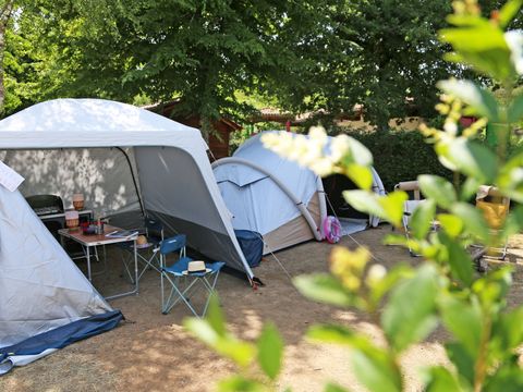TENTE 6 personnes - TENTE 25 m² sans sanitaires