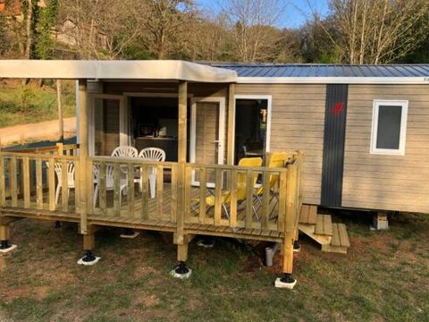 MOBILHOME 4 personnes - CONFORT +