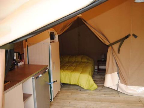 TENTE 5 personnes - Lodge 5 - Arrivée dimanche - Sans sanitaires