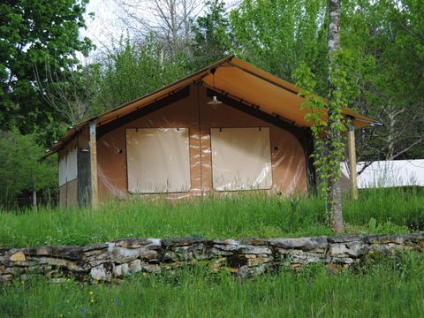 TENTE 5 personnes - Lodge 5 - Arrivée dimanche - Sans sanitaires