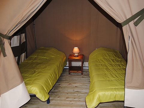TENTE TOILE ET BOIS 4 personnes - Insolite - Tente Lodge 2 chambres - sans sanitaire -