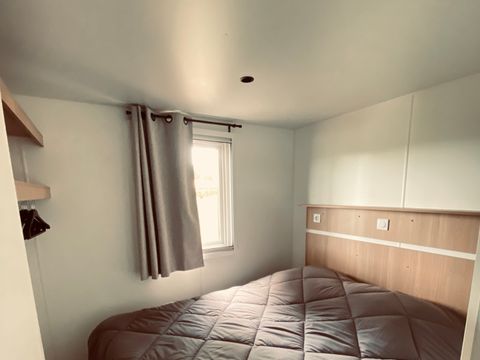 MOBILHOME 6 personnes - Espace Premium BDL 32/33m² Clim + TV + Terrasse Couverte