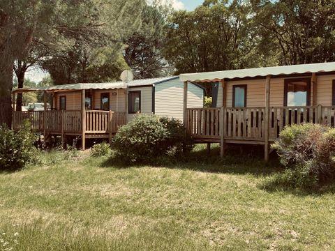 MOBILHOME 6 personnes - Espace Premium BDL 32/33m² Clim + TV + Terrasse Couverte