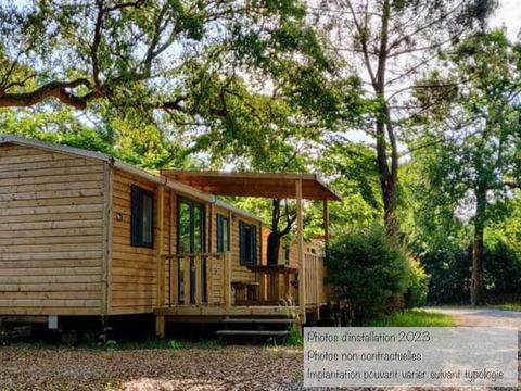 MOBILHOME 6 personnes - Espace Premium 32/33m² + Clim + TV + Terrasse Couverte