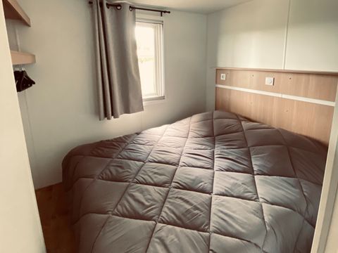 MOBILHOME 6 personnes - Espace Premium 32/33m² + Clim + TV + Terrasse Couverte