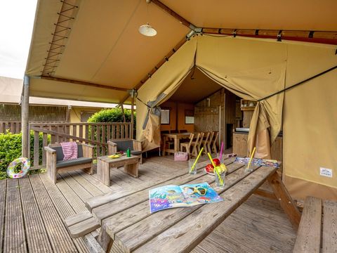 LODGE 6 personnes - Tente Ciela Nature Lodge - 3 chambres - Cuisine équipée – Salle de bain