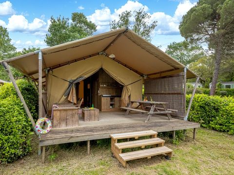 LODGE 6 personnes - Tente Ciela Nature Lodge - 3 chambres - Cuisine équipée – Salle de bain