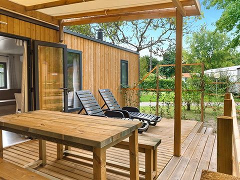 MOBILHOME 4 personnes - Ultimate | 2 Ch. | 4 Pers. | Terrasse surélevée  | Clim. | TV