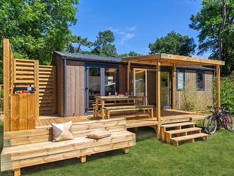 MOBILHOME 4 personnes - Ultimate | 2 Ch. | 4 Pers. | Terrasse surélevée | Douche tropicale | Clim. | TV