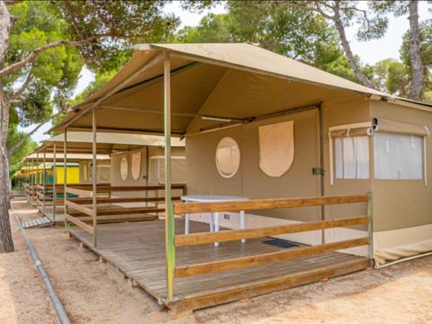 TENTE 5 personnes - LODGE