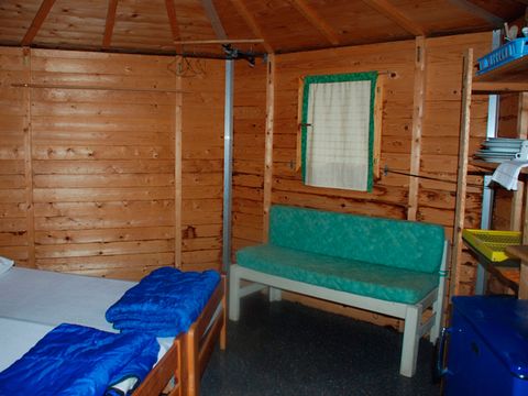 Chalet 2 personnes - Mini chalet 2 personnes,( sans eau, ni sanitaires)