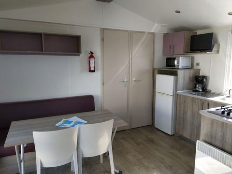 Mobilhome 6 personnes - C- Mobil-home Caraïbes - 2 chambres