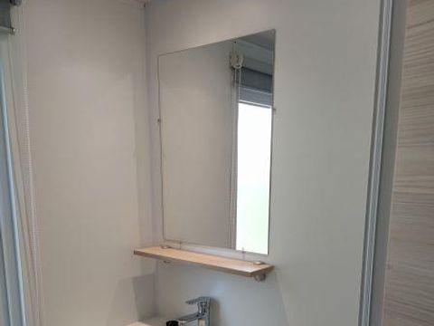 MOBILHOME 10 personnes - C- Mobil-home Quatro - 4 chambres 2 salles de douche