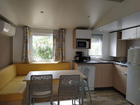 MOBILHOME 10 personnes - C- Mobil-home Quatro - 4 chambres 2 salles de douche