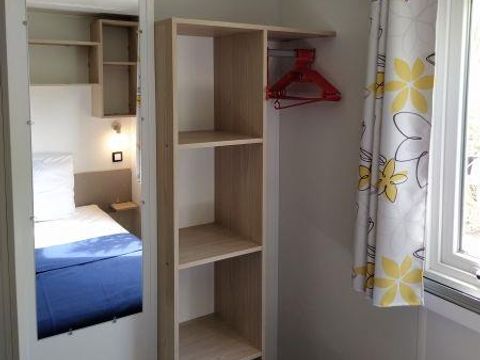 MOBILHOME 10 personnes - C- Mobil-home Quatro - 4 chambres 2 salles de douche