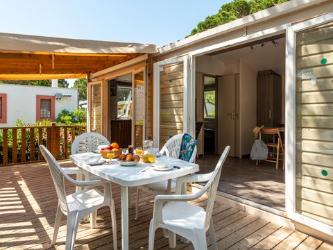 Mobilhome 6 personnes - Classic | 2 Ch. | 4/6 Pers. | Terrasse surélevée | Clim.