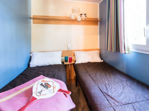 BUNGALOW 4 personnes - Mobil-home | Classic | 2 Ch. | 4 Pers. | Terrasse simple