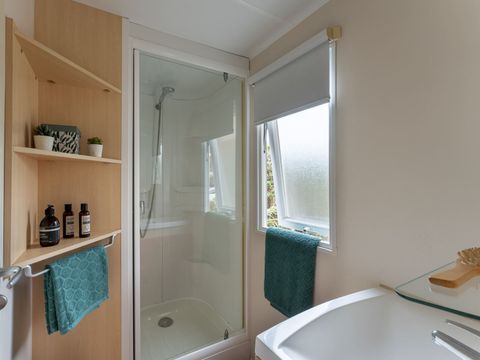 MOBILHOME 4 personnes - Gamme Prestige - Riviera - 2 Chambres / 1 salle de bain - Climatisé