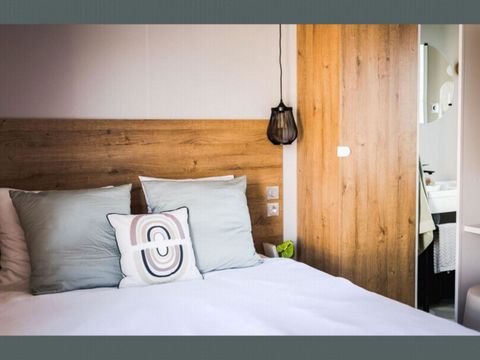 MOBILHOME 4 personnes - Gamme Luxe - Maya - 2 Chambres / 2 Salles de bain - Climatisé