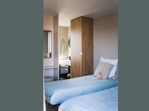 MOBILHOME 4 personnes - Gamme Luxe - Maya - 2 Chambres / 2 Salles de bain - Climatisé