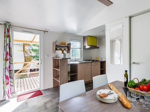 Mobilhome 6 personnes - Classic XL | 2 Ch. | 4/6 Pers. | Terrasse surélevée