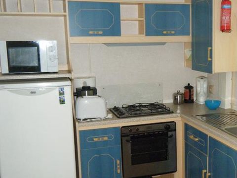 Mobilhome 4 personnes - Mobil home Cosy - Avanti - 2 Chambres - Capacité Max : 4 Adultes + 2 Enfants