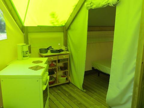 TENTE TOILE ET BOIS 4 personnes - Ecolodge SAHARI 17m² 2 chambres - sans sanitaires