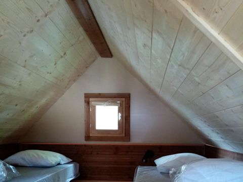 Tente en toile et en bois 4 personnes - LODGE Cocotier (sans sanitaires)