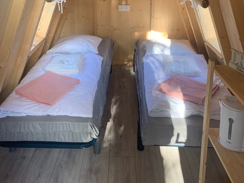 HÉBERGEMENT INSOLITE 2 personnes - Cabane tipi  12m², 2 chambres 2023 sans sanitaire privatif