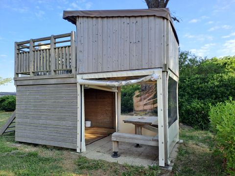 HÉBERGEMENT INSOLITE 2 personnes - Cabane sur pilotis Campétoile 10 m² 1 chambre 2019 (sans sanitaires privatifs)