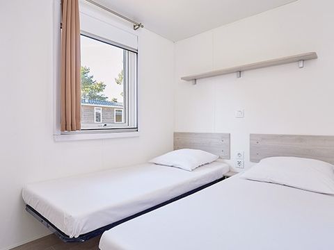 MOBILHOME 8 personnes - Comfort XL | 4 Ch. | 8 Pers. | Terrasse Couverte | 2 SDB | Clim.
